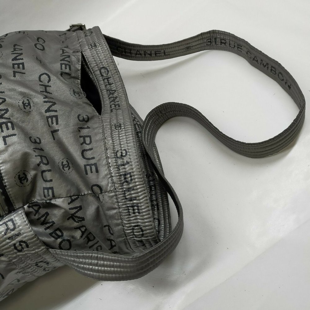 authentic Chanel Shoulder Bag Metalic Nylon - Picture 4 of 9